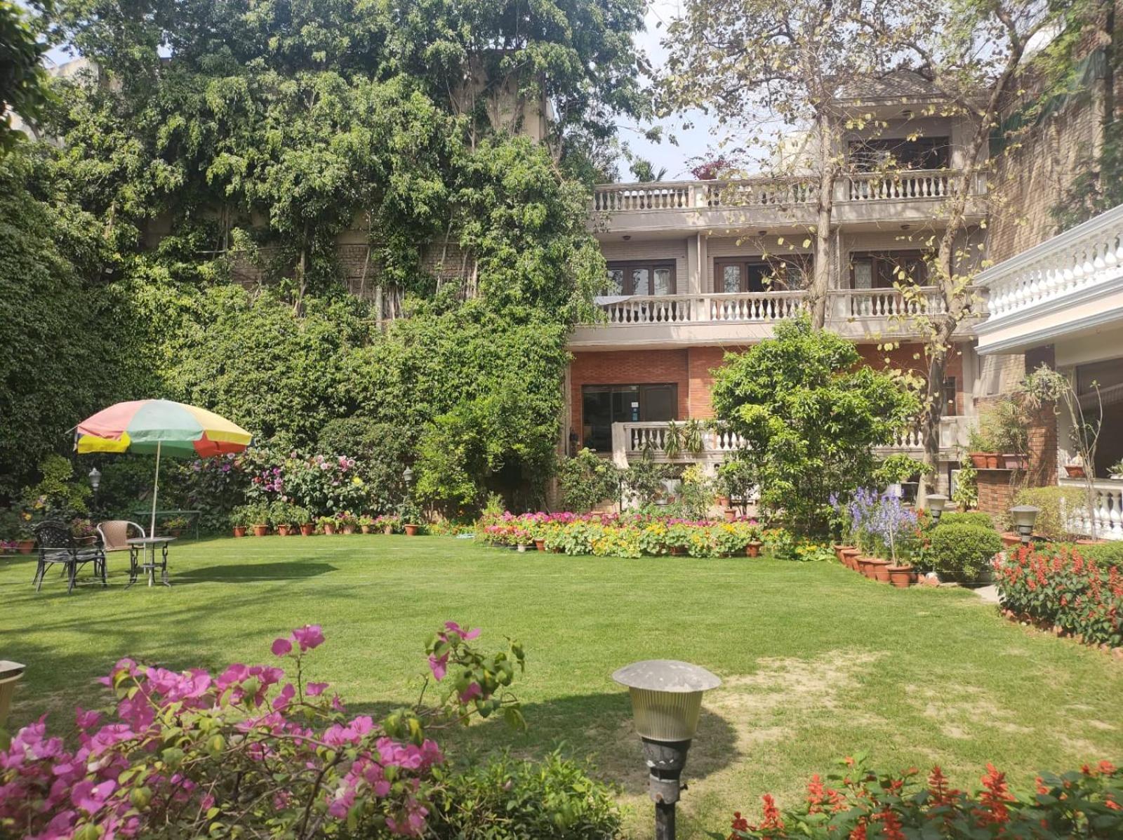 The Estate Villa New Delhi Bagian luar foto