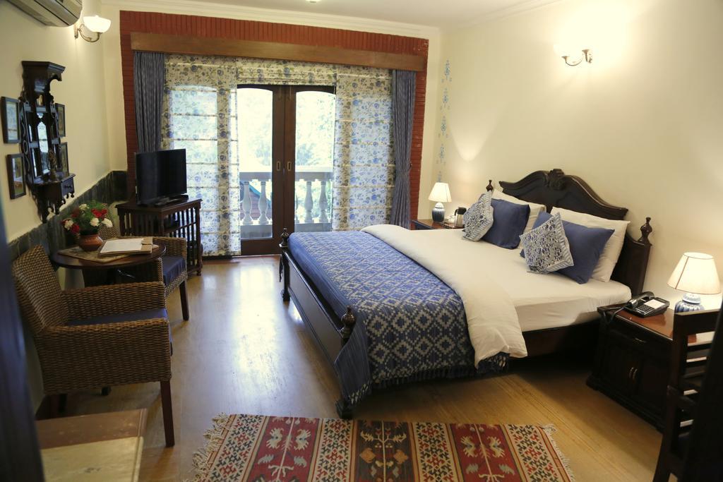 The Estate Villa New Delhi Bagian luar foto