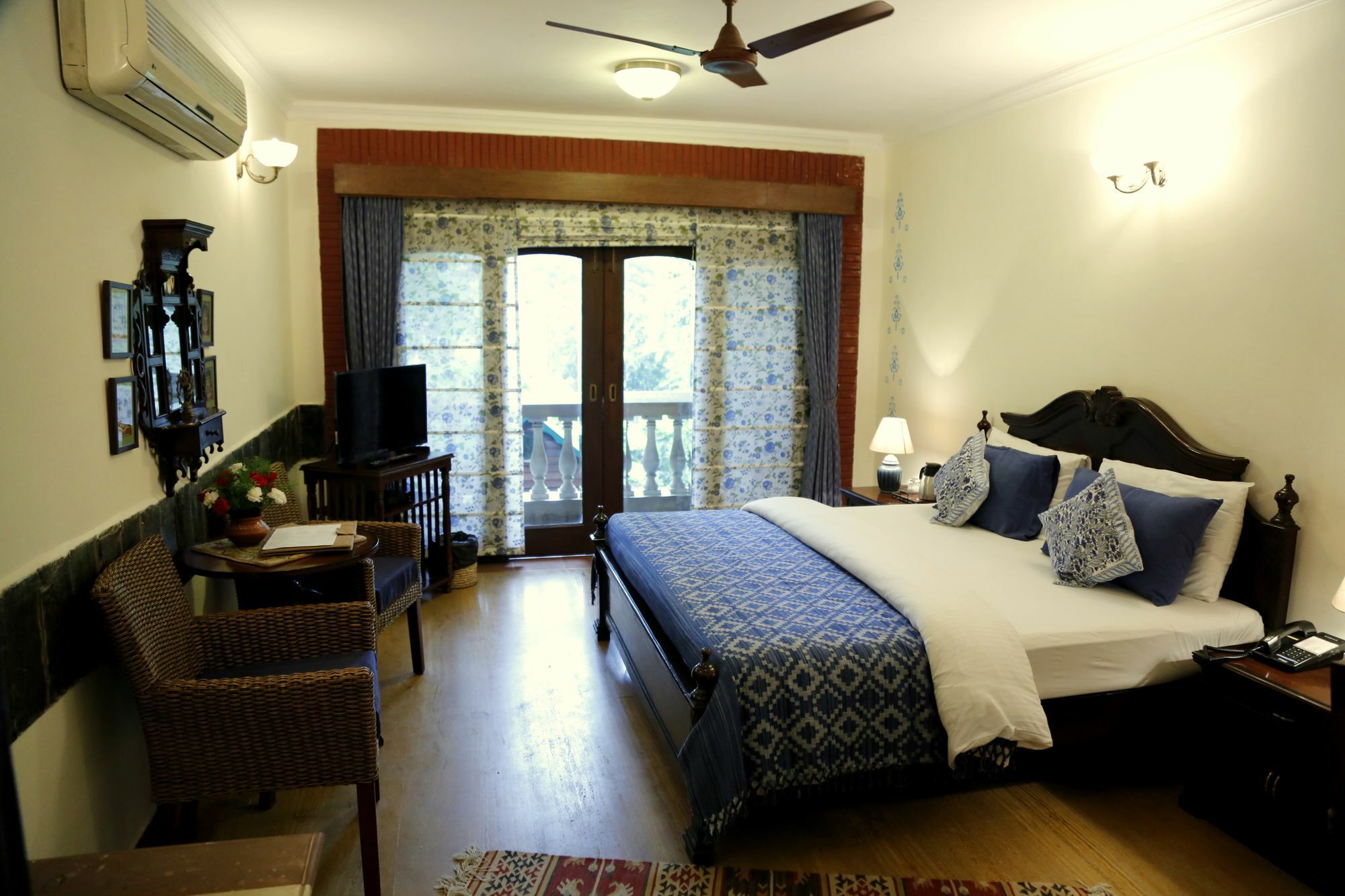 The Estate Villa New Delhi Bagian luar foto