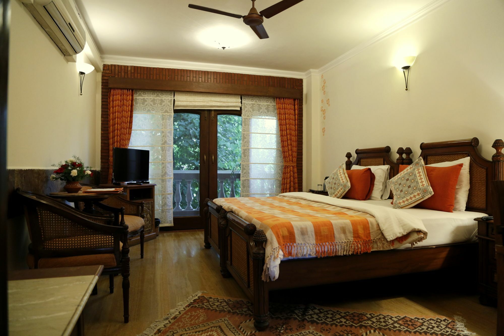The Estate Villa New Delhi Bagian luar foto